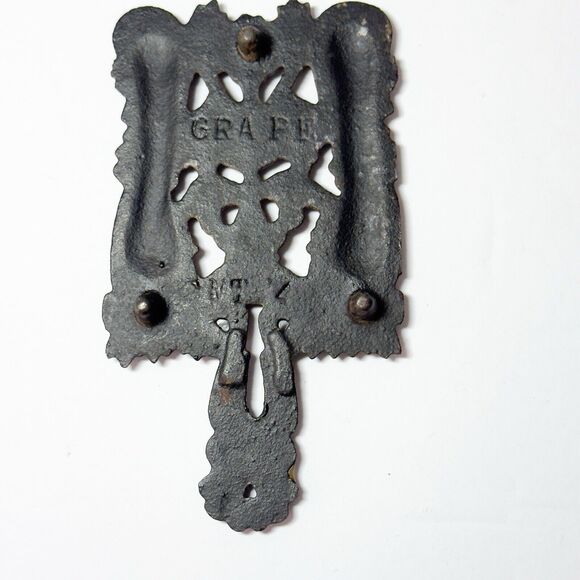 Vintage Black Cast Iron Footed Trivets Lot of 4 Wall Decor Farmhouse Rustic - Picture 10 of 16